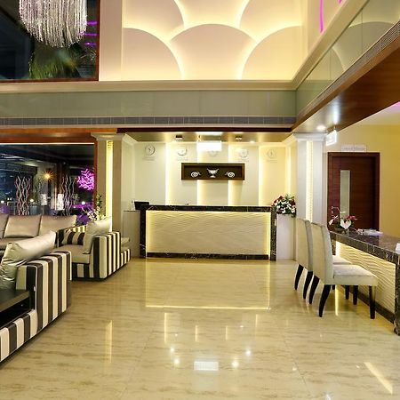 Hotel Moonlit Regency Thodupuzha Екстер'єр фото