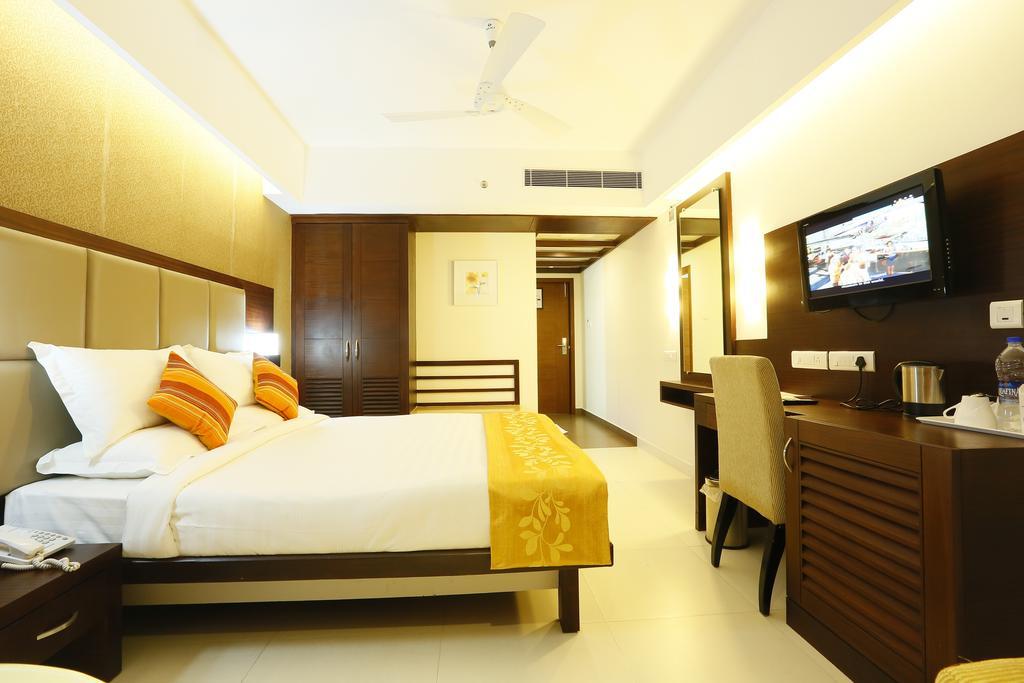 Hotel Moonlit Regency Thodupuzha Номер фото