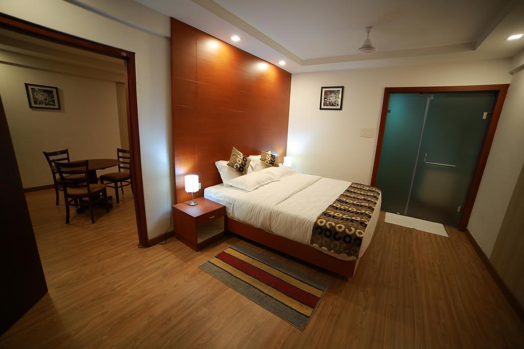 Hotel Moonlit Regency Thodupuzha Екстер'єр фото